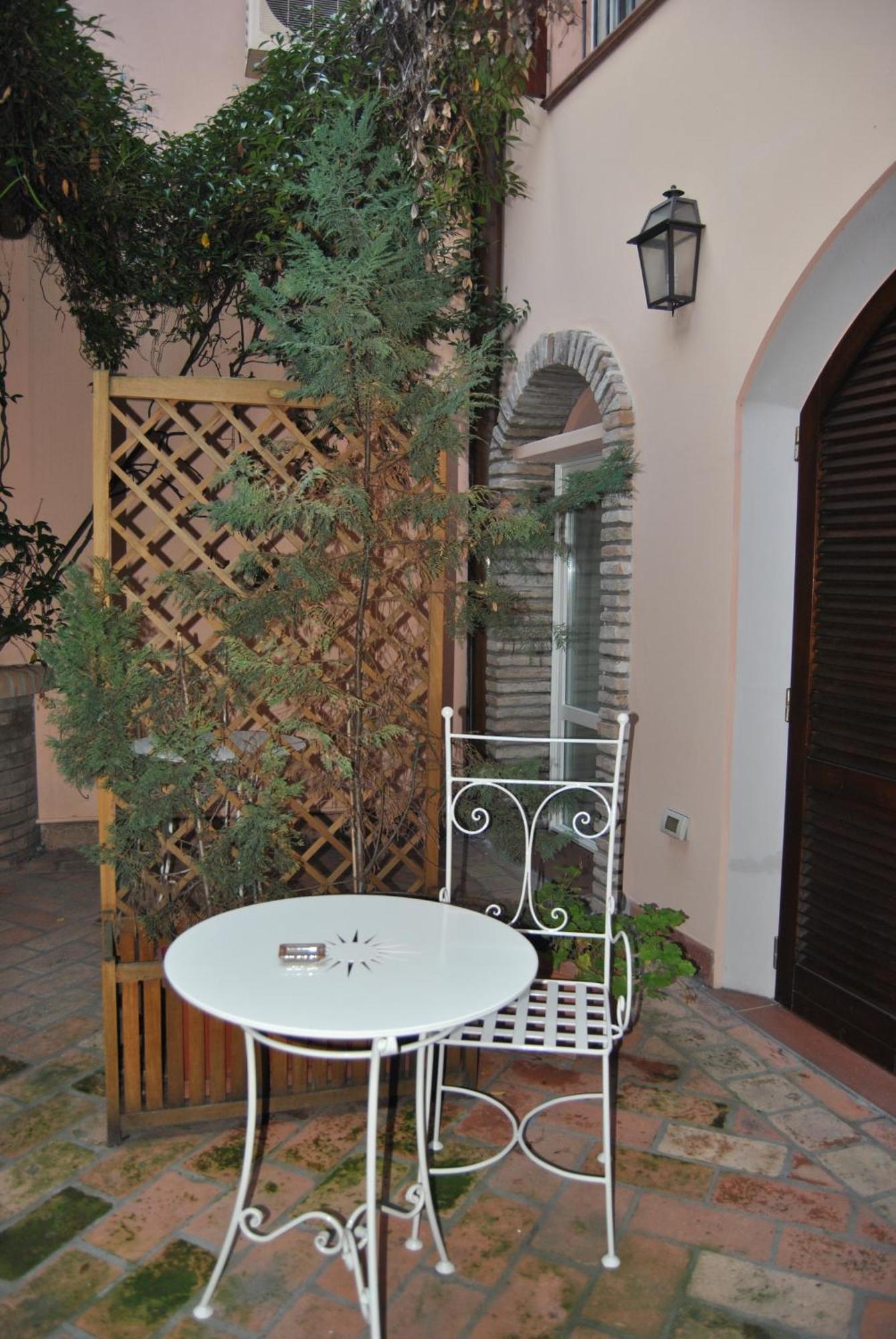 Mondo Antico B&B Cesena Exteriör bild