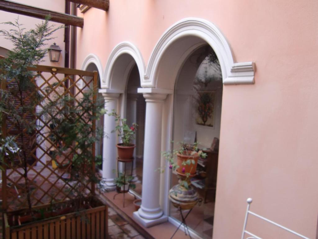 Mondo Antico B&B Cesena Exteriör bild