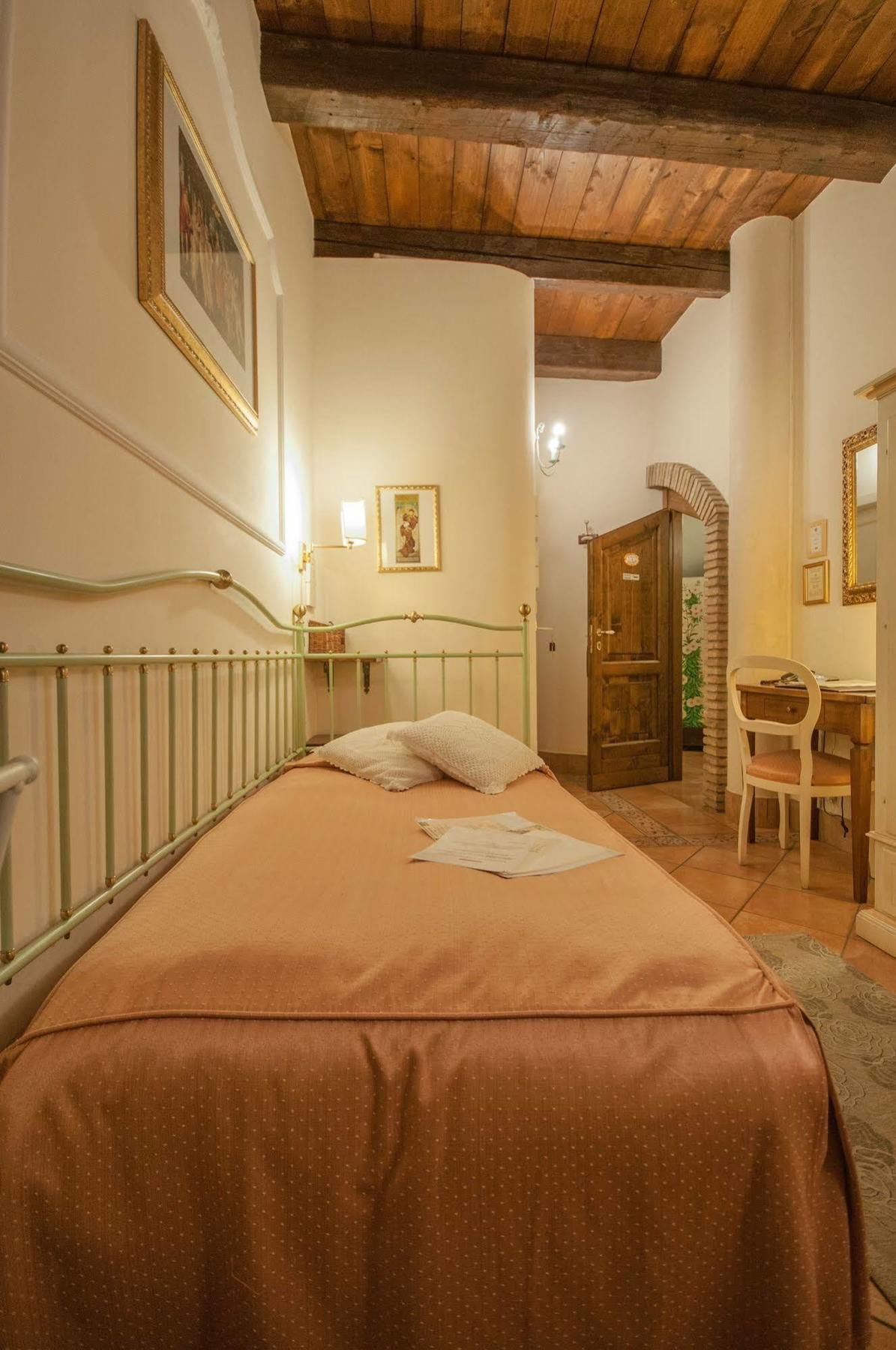 Mondo Antico B&B Cesena Exteriör bild